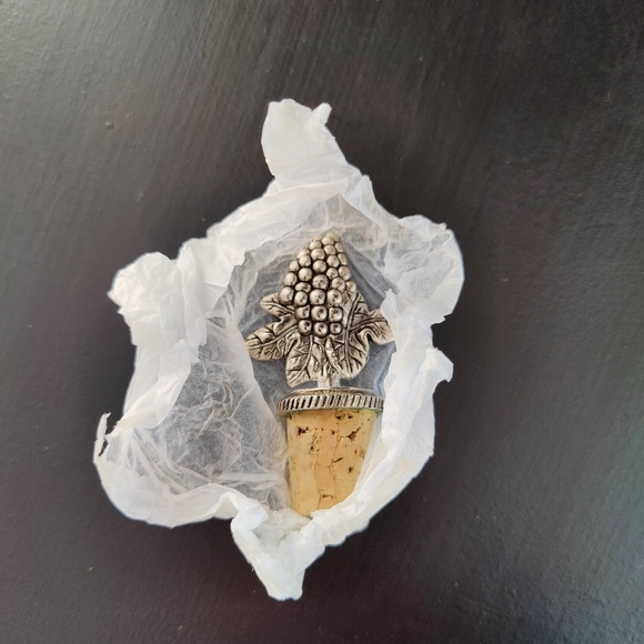 Studio Nova "Gourmet" Wine Set | wine bottle coaster & fancy cork - Picture 4 of 6